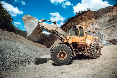 Loading Shovel Image
